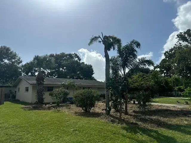 116 WISTERIA Avenue, Fort Pierce FL 34982