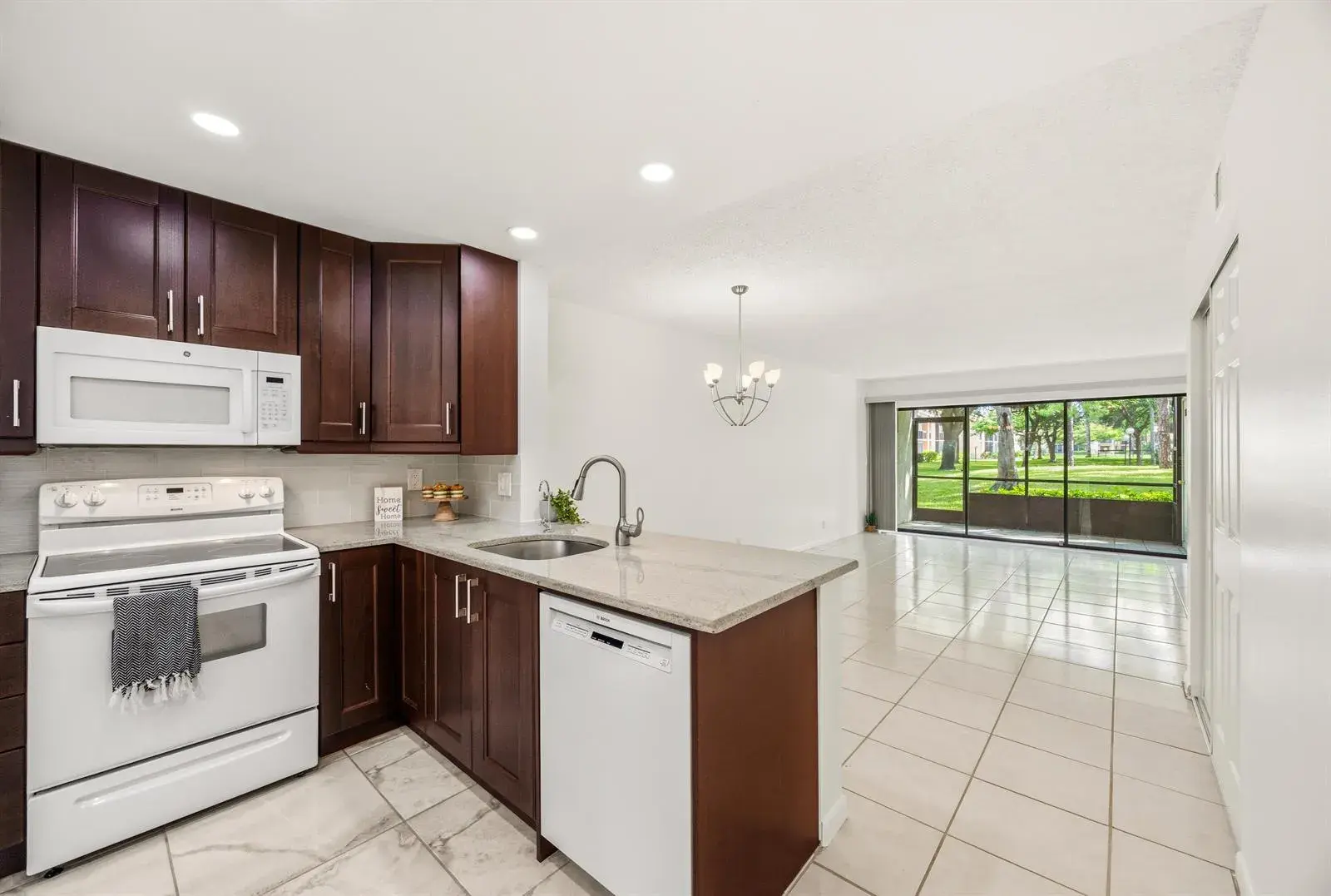 2225 SW 15TH Street # 223, Deerfield Beach FL 33442