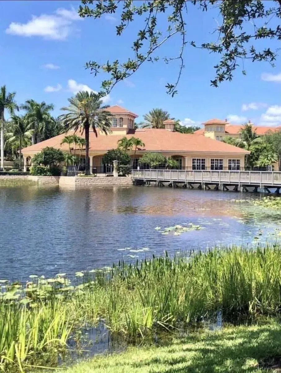 2491 SAN PIETRO Circle, Palm Beach Gardens FL 33410