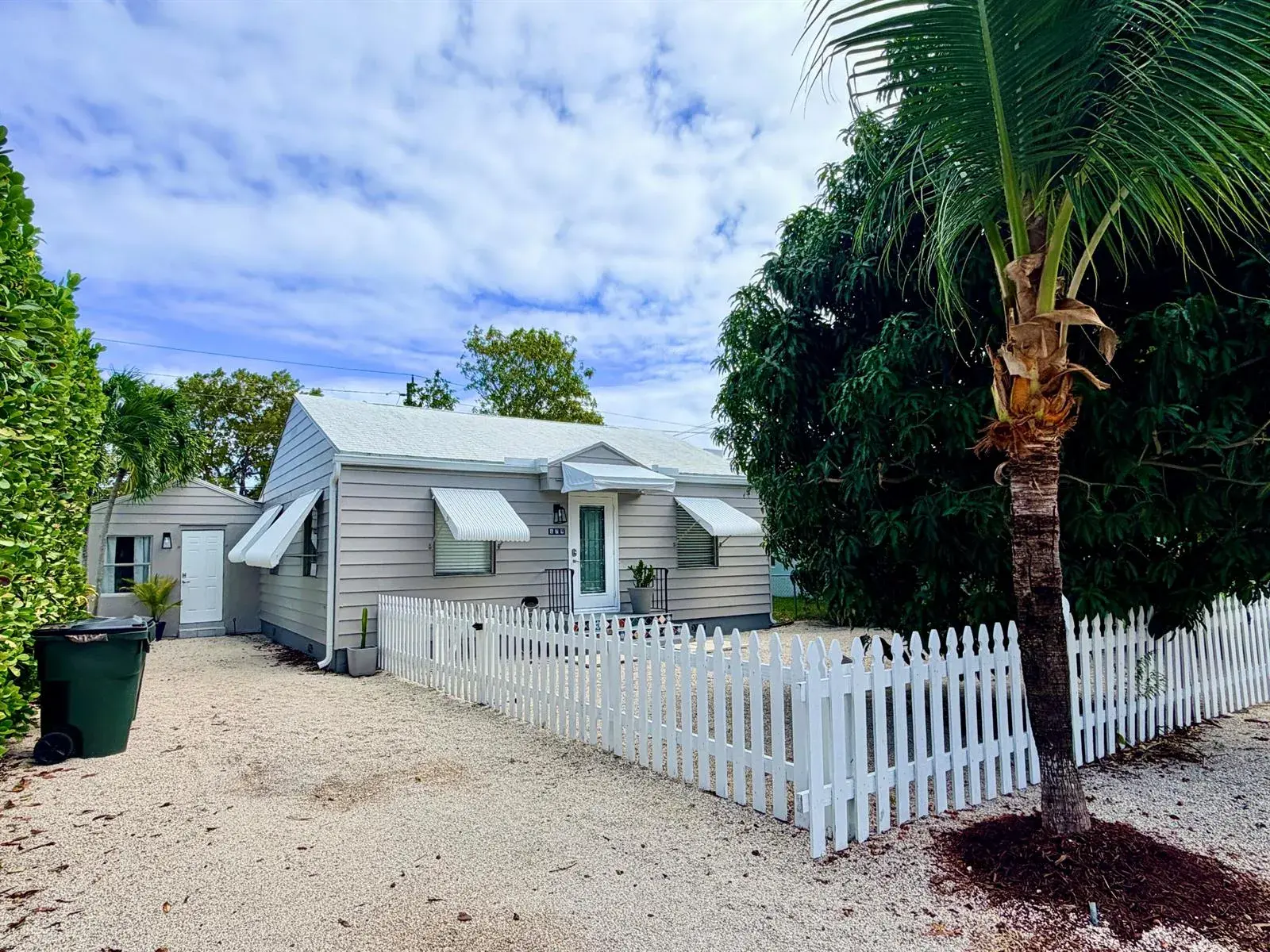 629 SE 4th Avenue, Delray Beach FL 33483