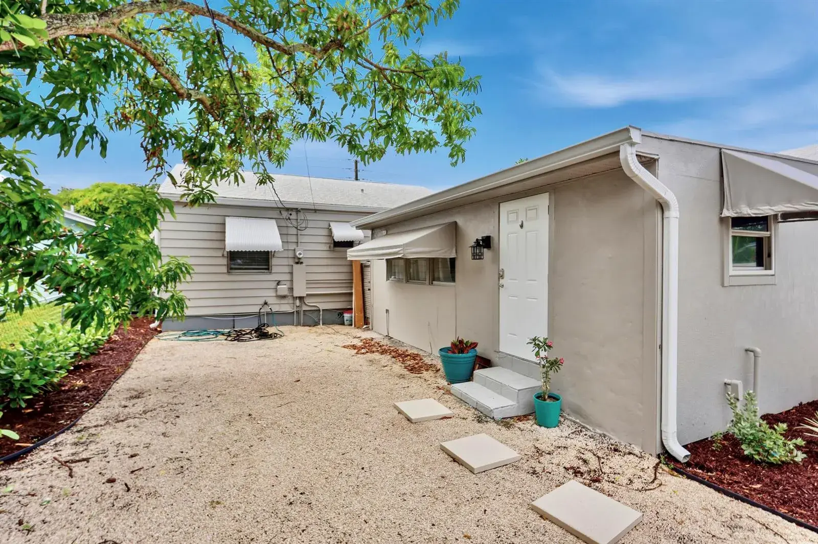 629 SE 4th Avenue, Delray Beach FL 33483