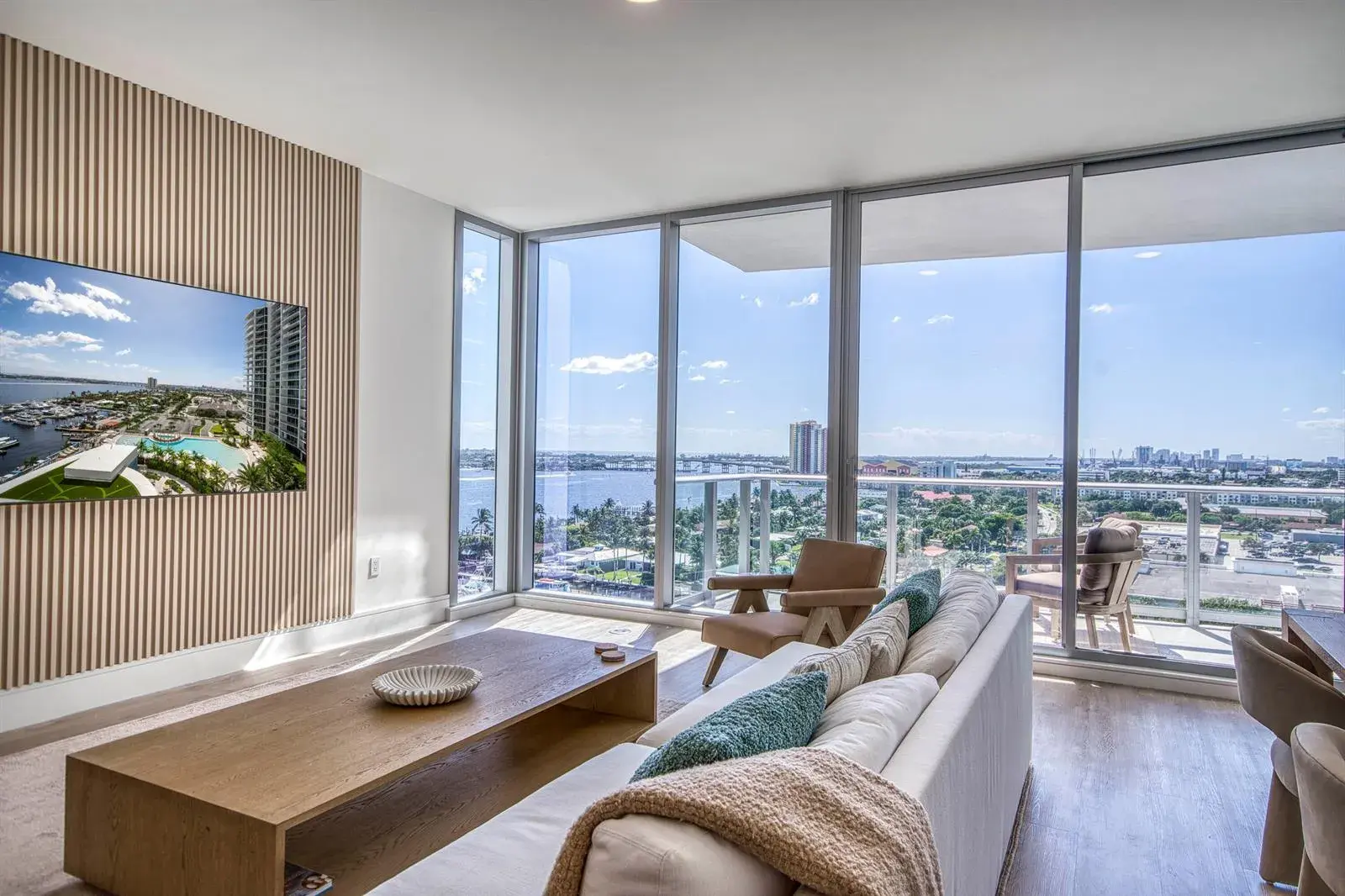 220 Lake Shore Drive # 1207, West Palm Beach FL 33403