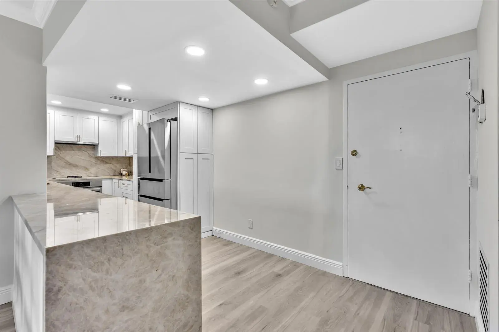 2840 S OCEAN Boulevard # 3230, Palm Beach FL 33480