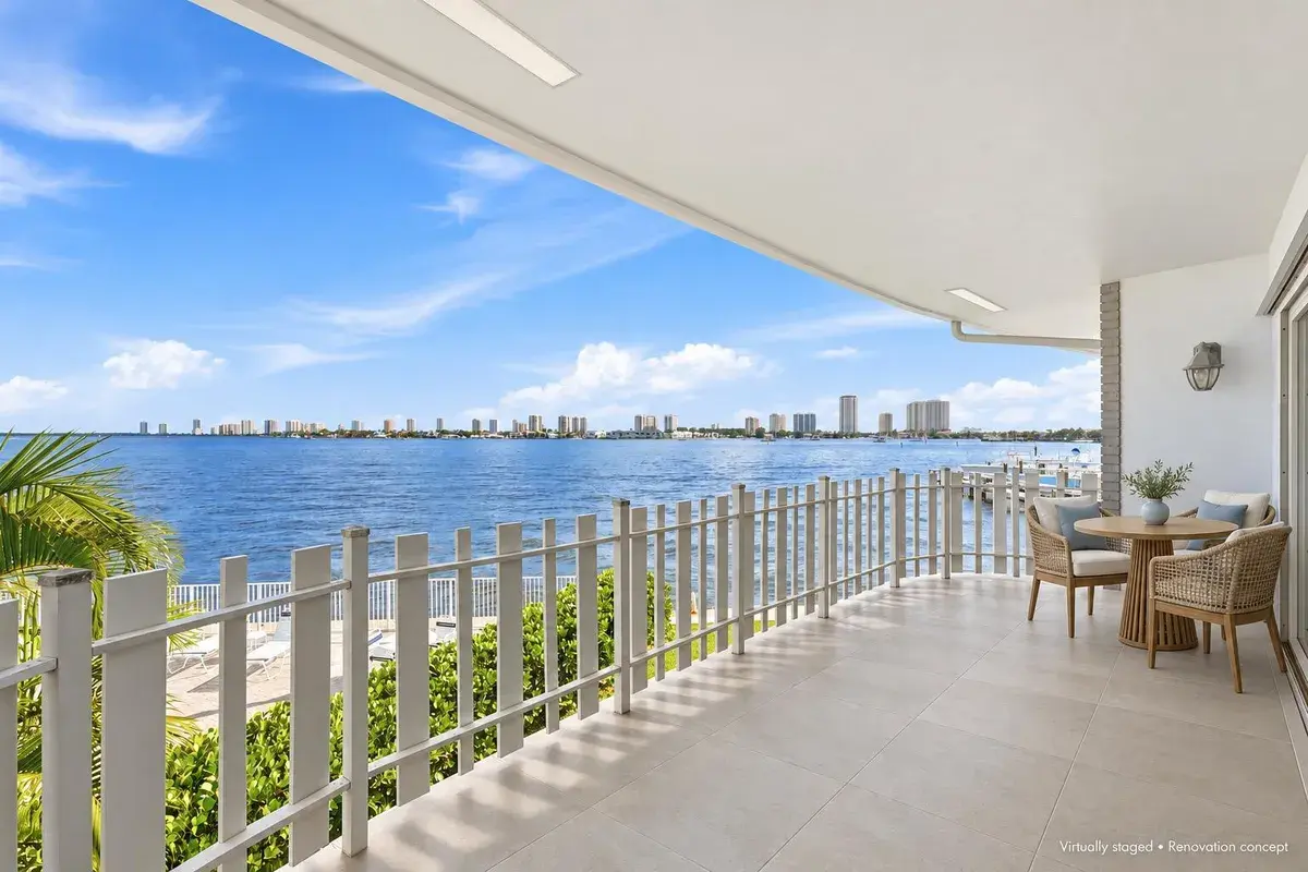 371 Wilma Circle # 4, Riviera Beach FL 33404