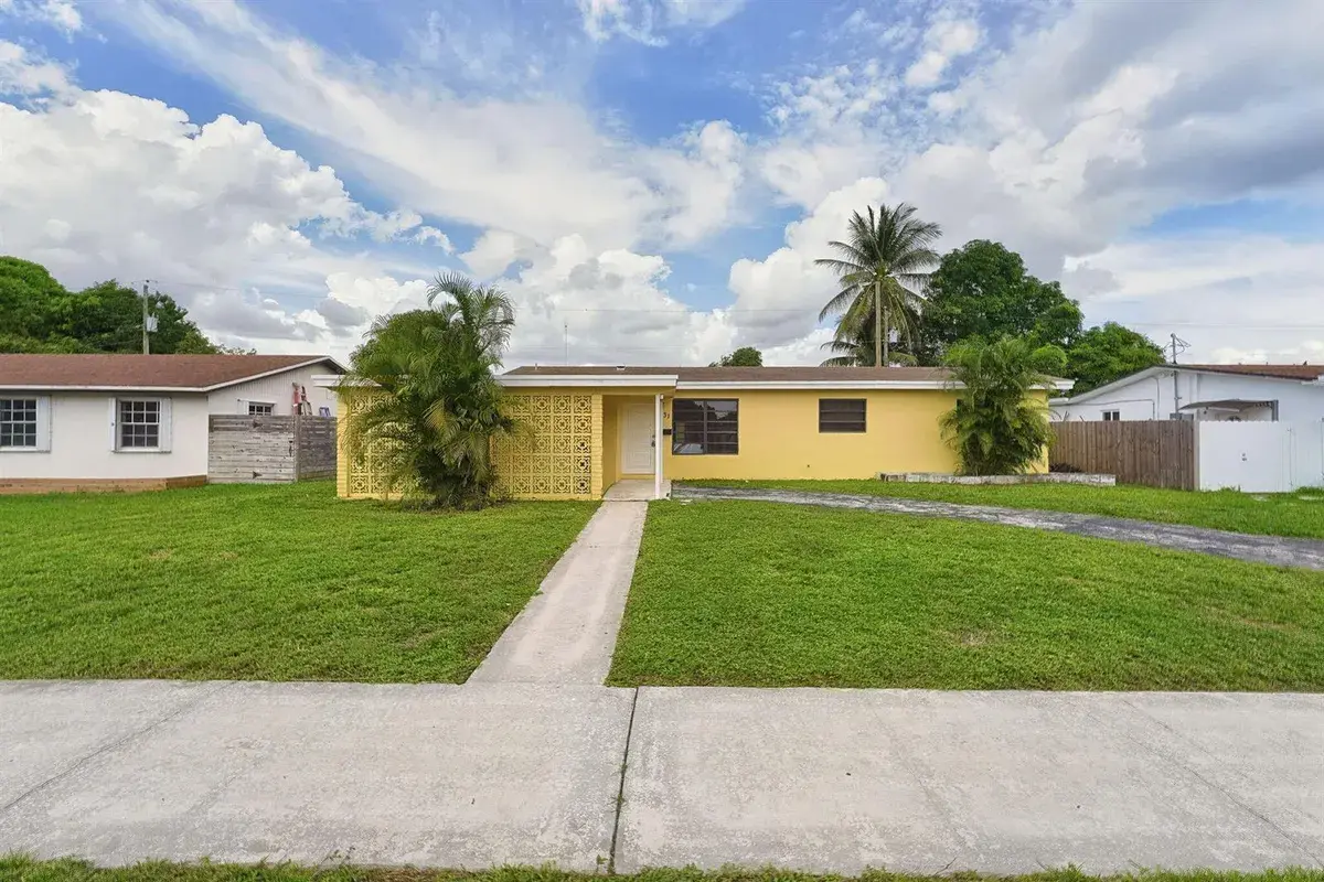 331 NW 185TH Terrace, Miami Gardens FL 33169