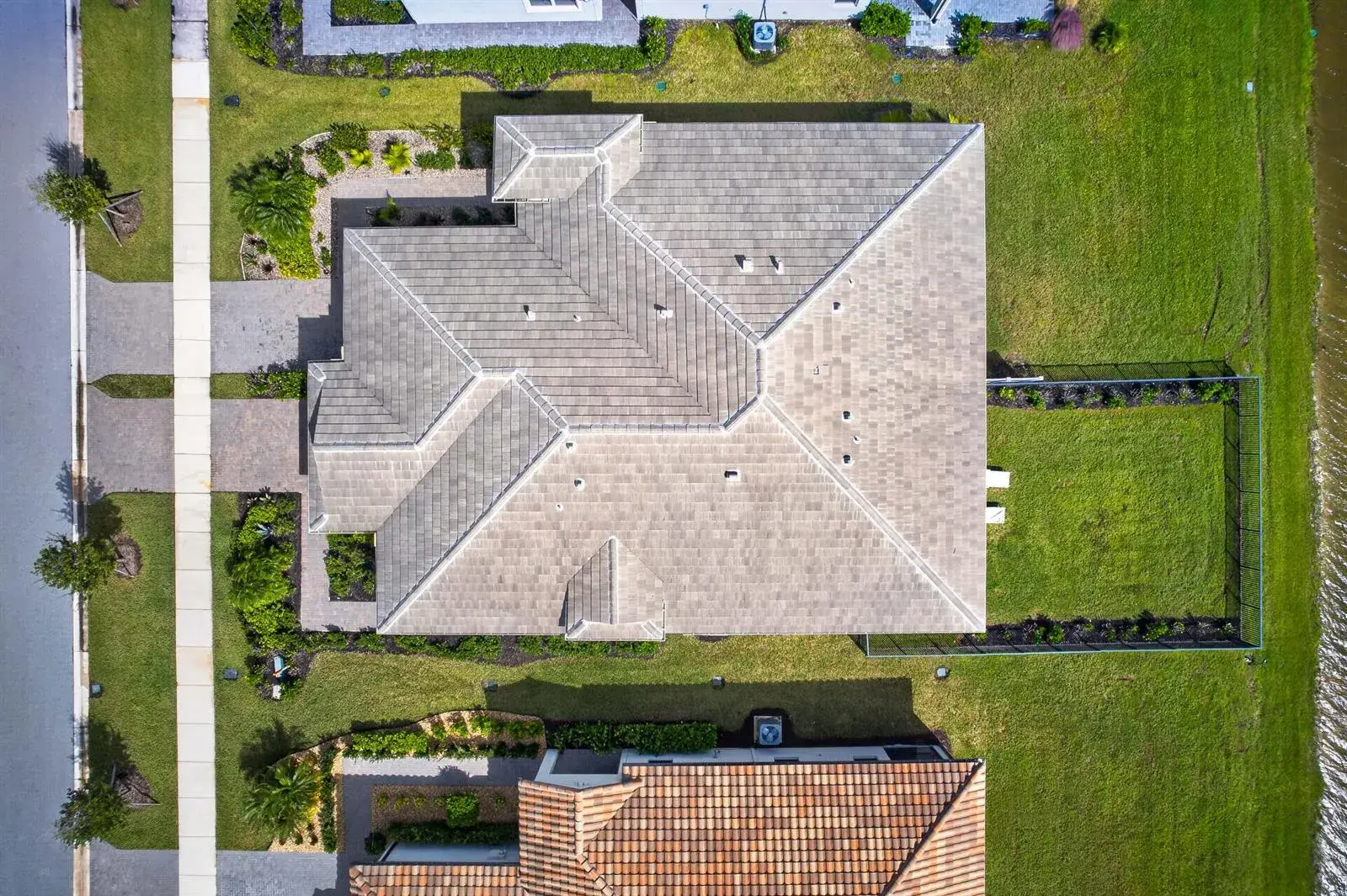 27063 SW Viterbo Way, Port St. Lucie FL 34986