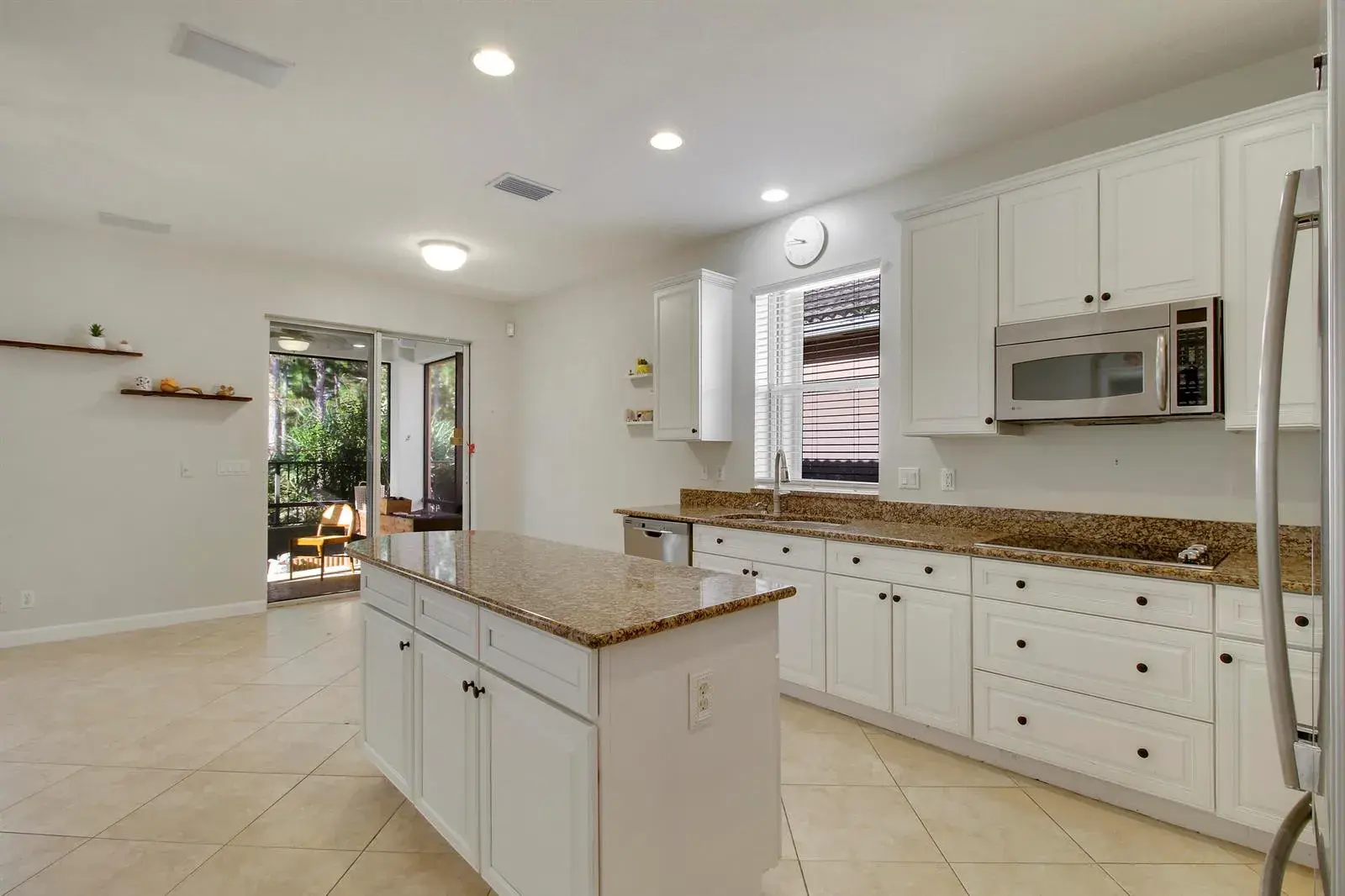 5824 SE Crooked Oak Avenue, Hobe Sound FL 33455