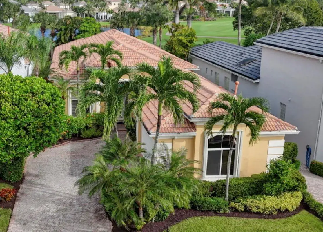 155 Esperanza Way, Palm Beach Gardens FL 33418