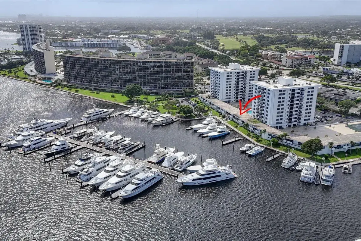 1208 MARINE Way # G10, North Palm Beach FL 33408