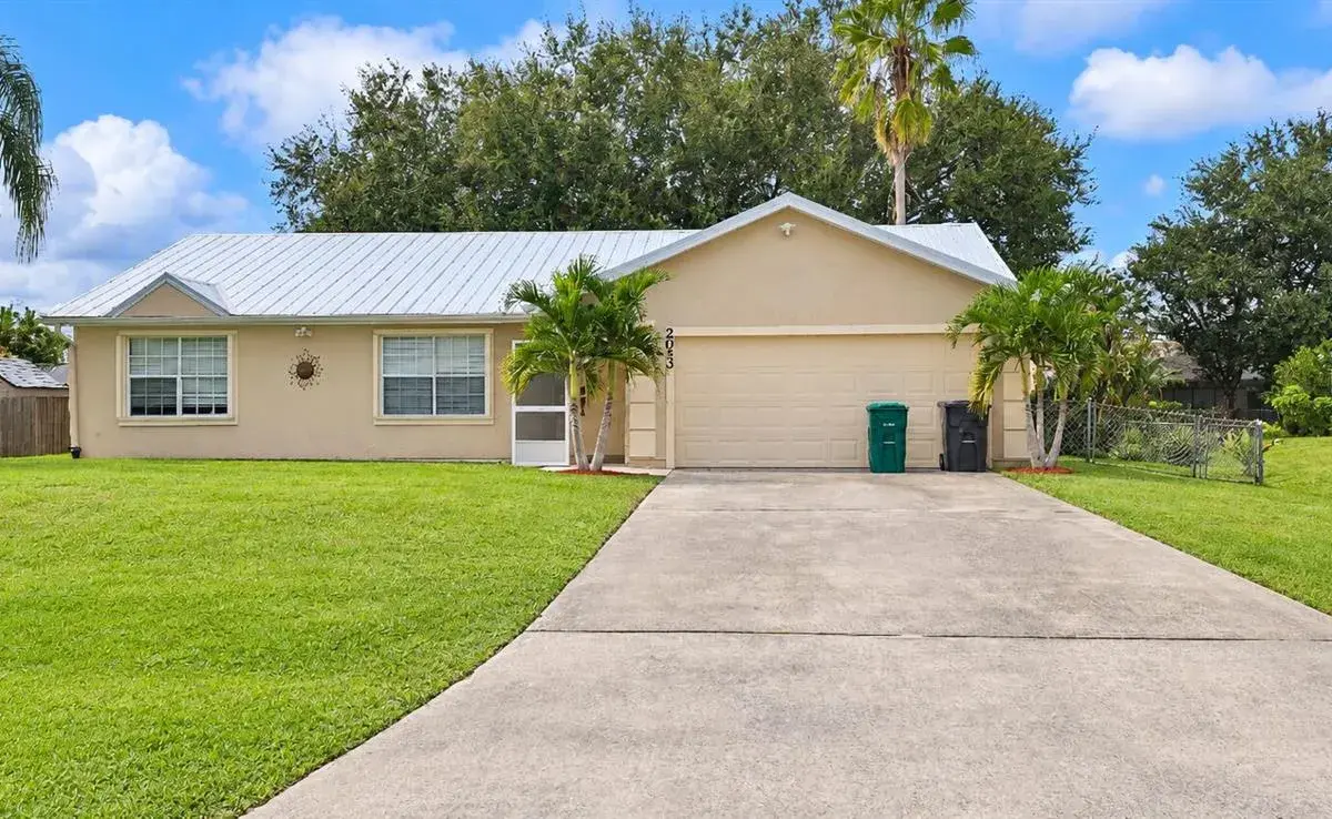 2050 SW BEAUREGARD Street, Port St. Lucie FL 34953