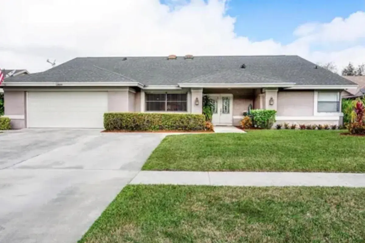 13809 BARBERRY Drive, Wellington FL 33414