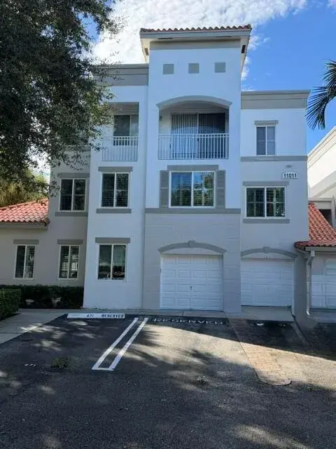 11011 LEGACY Lane # 301, Palm Beach Gardens FL 33410