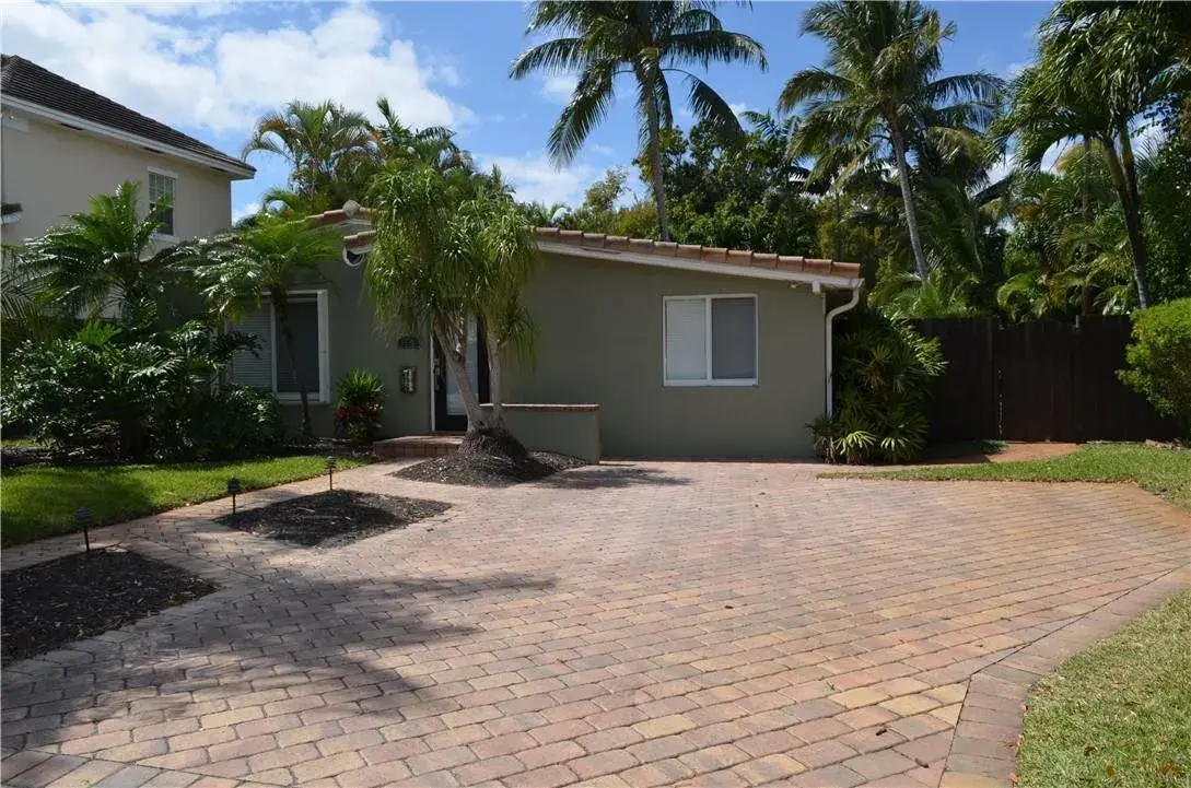 1637 NE 16TH Terrace, Fort Lauderdale FL 33305