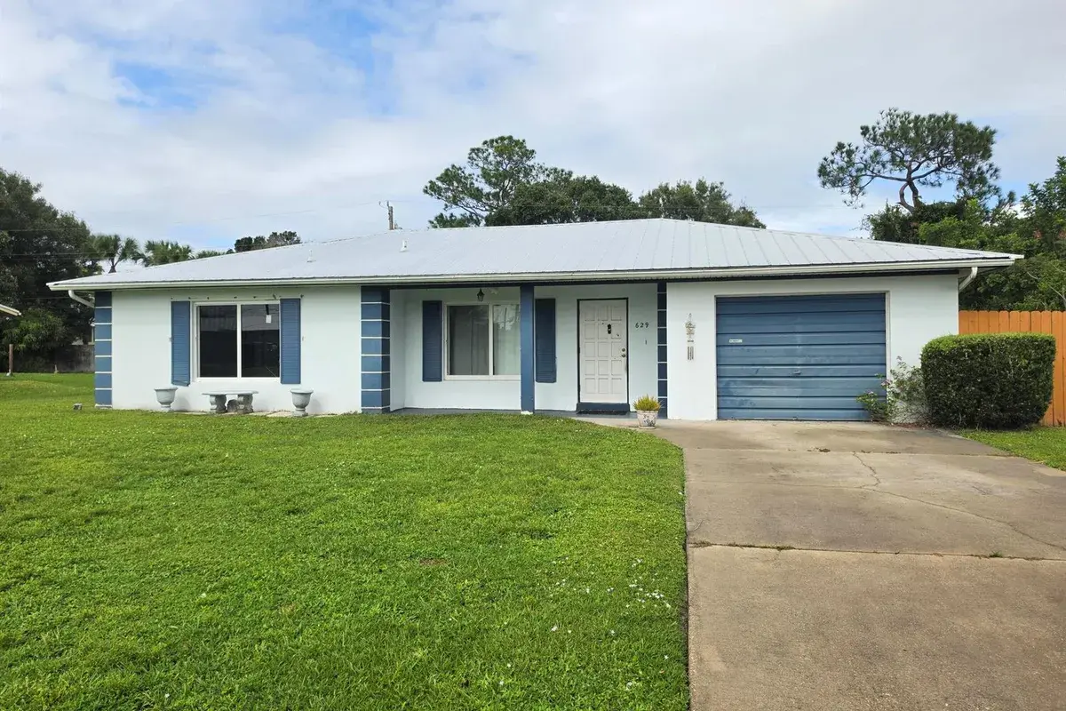 629 BEACH Avenue, Port St. Lucie FL 34952