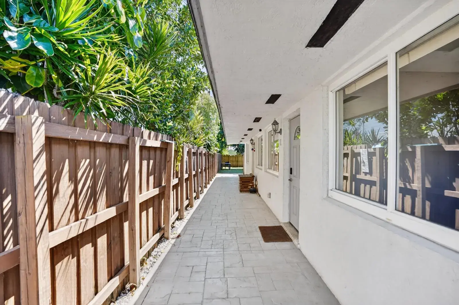 1986 NE 5TH Street # 1, Deerfield Beach FL 33441