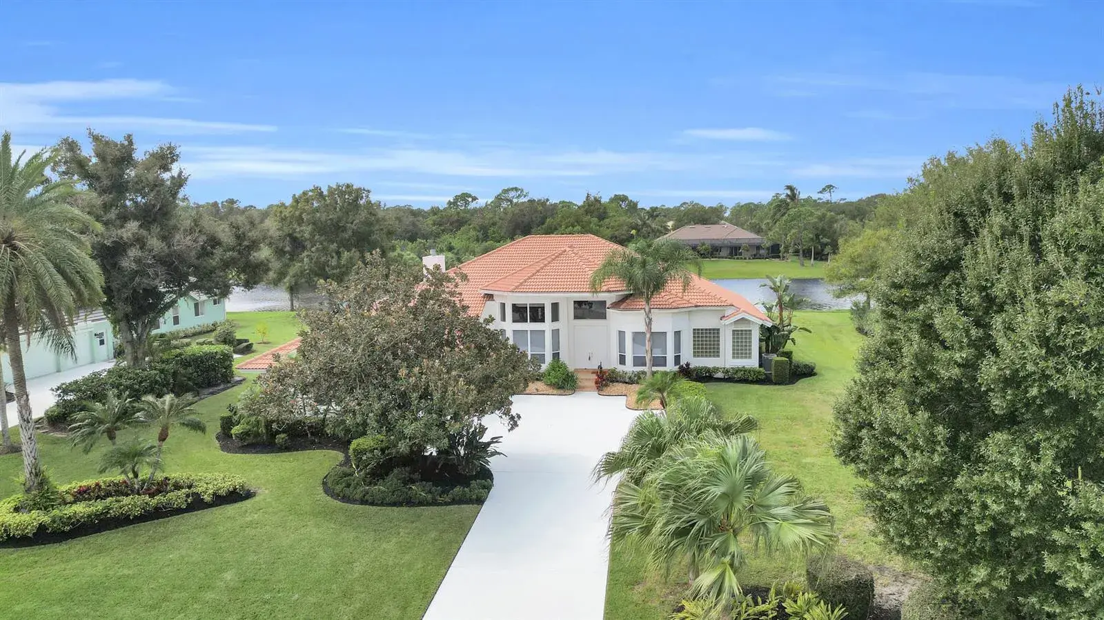 8004 Plantation Lakes Drive, Port St. Lucie FL 34986
