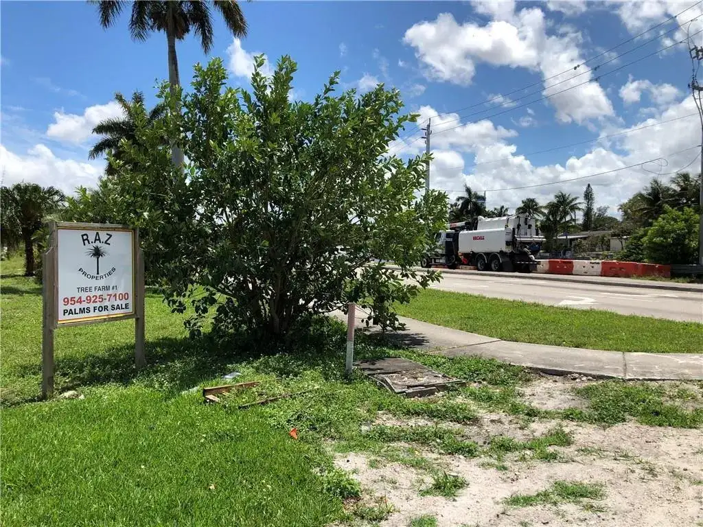 3990 Griffin Road, Hollywood FL 33312 photo 4