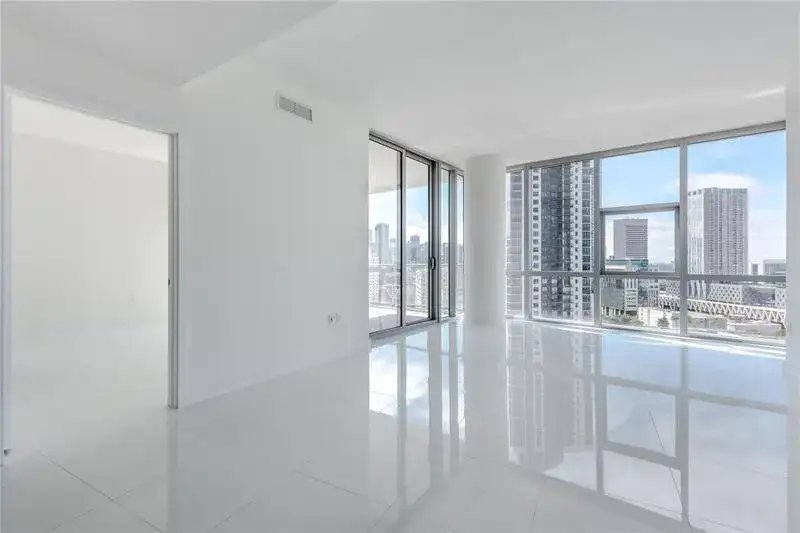 851 NE 1st Avenue # 1912, Miami FL 33132 photo 5