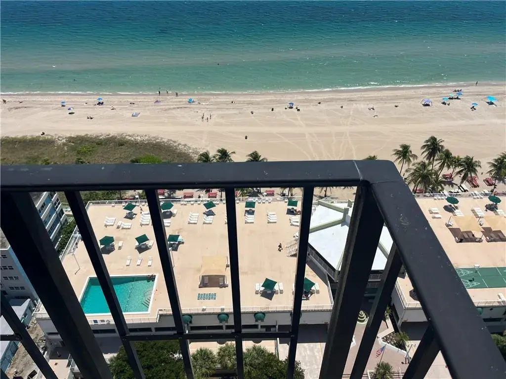 101 Briny Avenue # 2402, Pompano Beach FL 33062