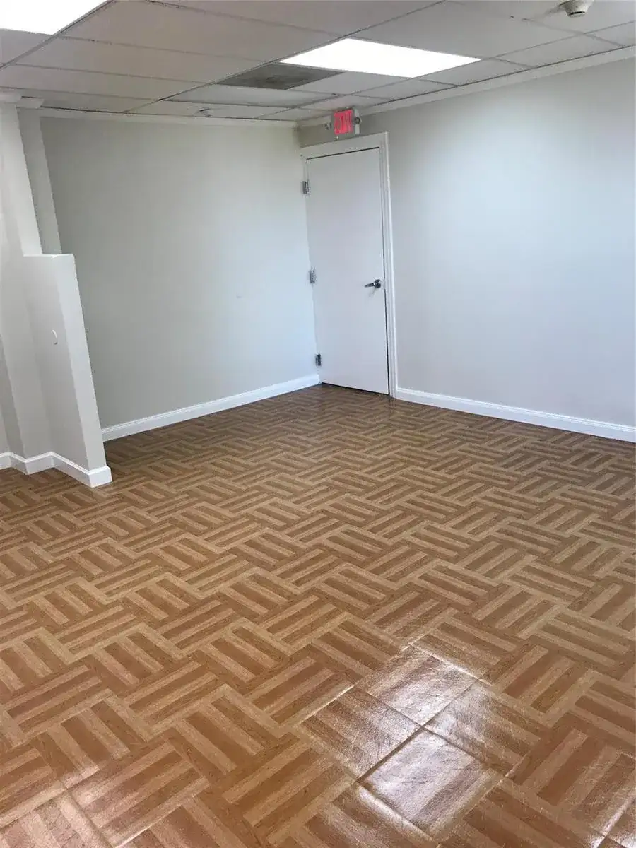4000 N State Road 7 # a, Lauderdale Lakes FL 33319 photo 4