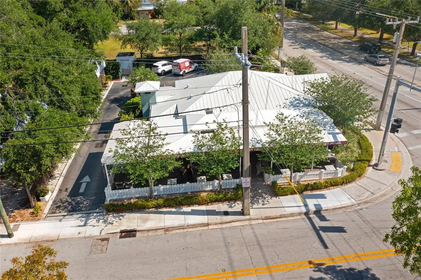 701 W Las Olas Boulevard, Fort Lauderdale FL 33312 photo 2