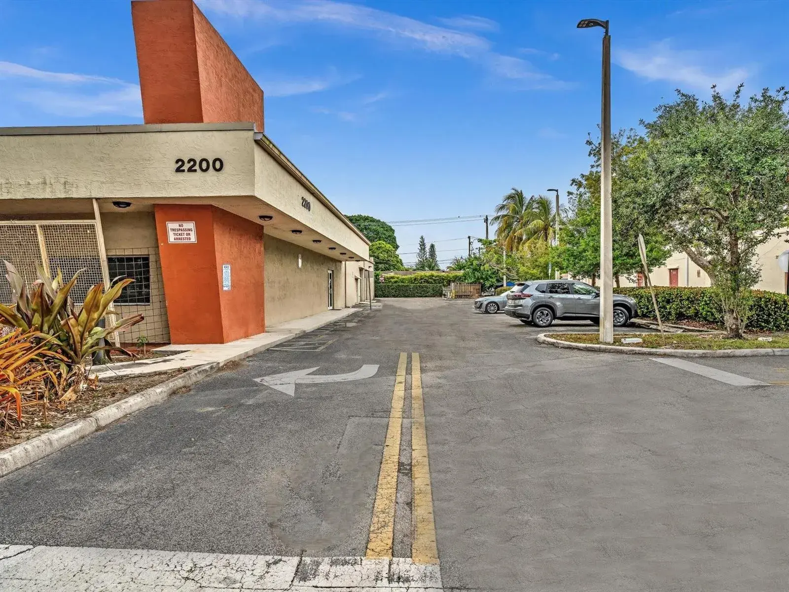 2200 N University Drive, Sunrise FL 33322
