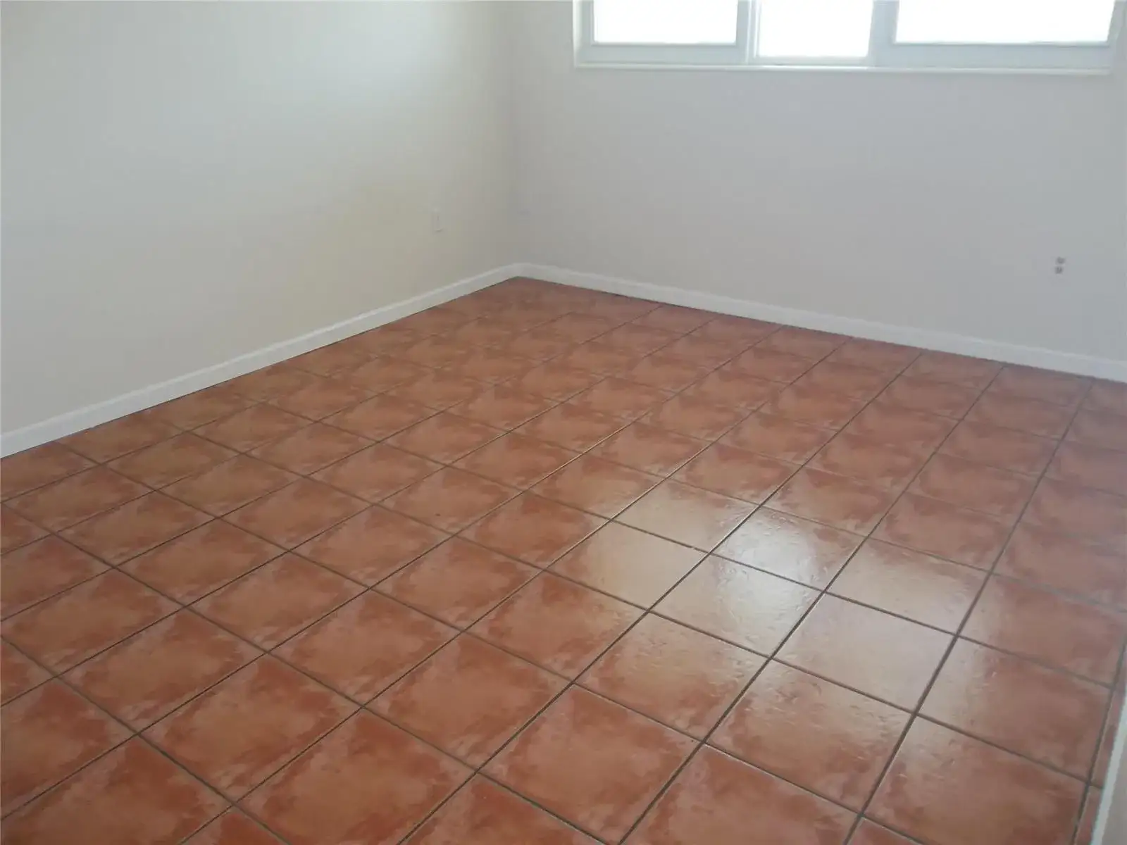 1893 S Ocean Drive # 302, Hallandale Beach FL 33009 photo 4