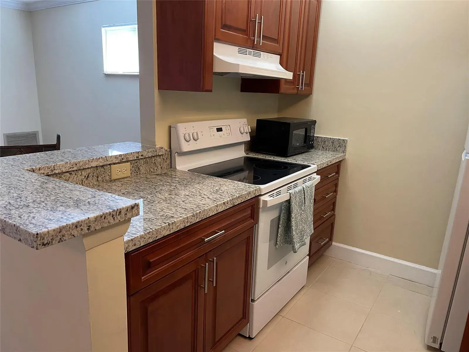 26 Crossings Circle # G, Boynton Beach FL 33435