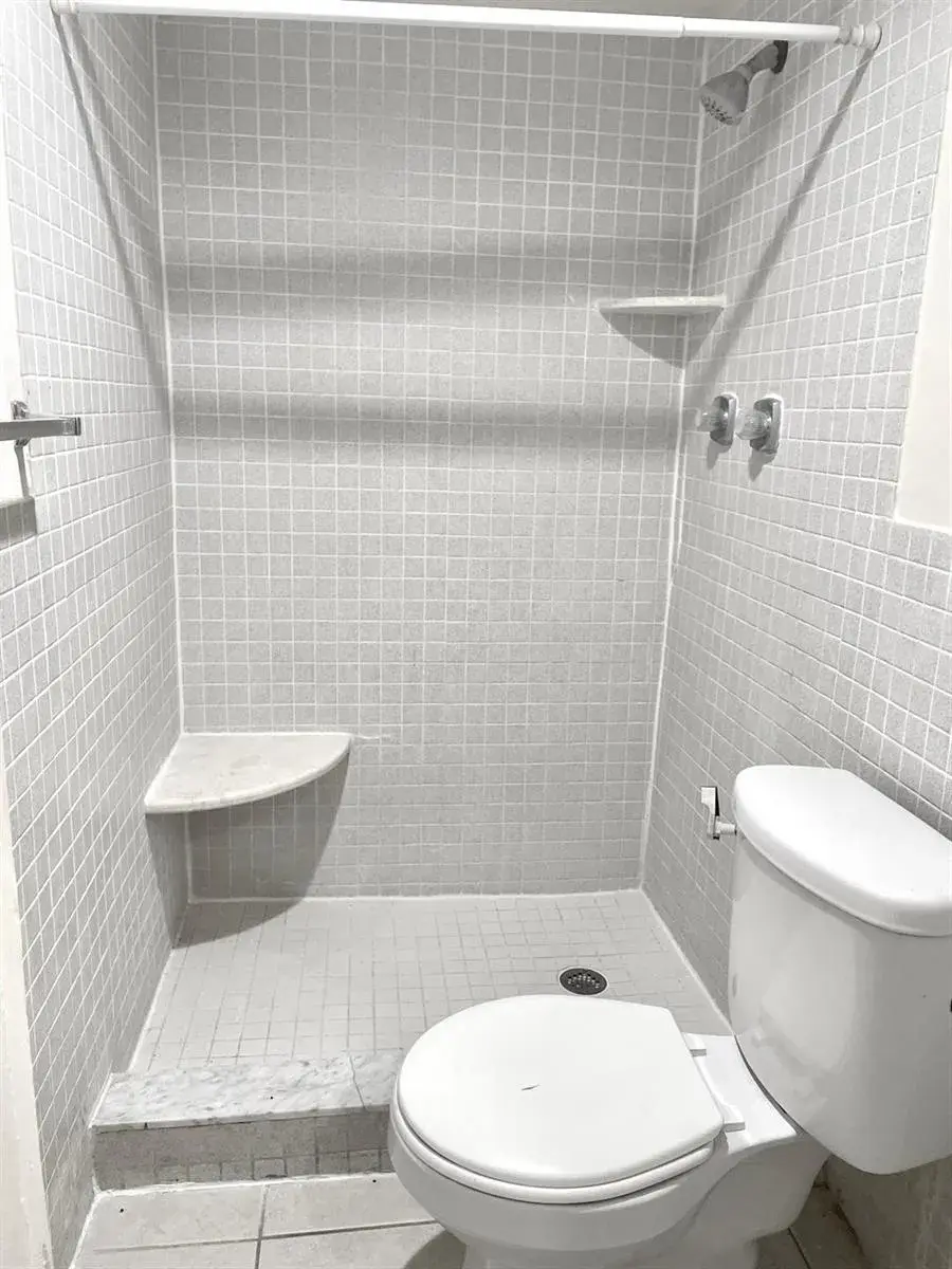 1521 N 59th Terrace, Hollywood FL 33021