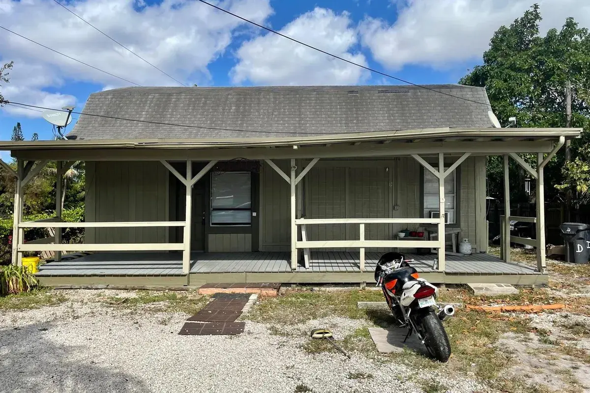 1521 N 59th Terrace, Hollywood FL 33021