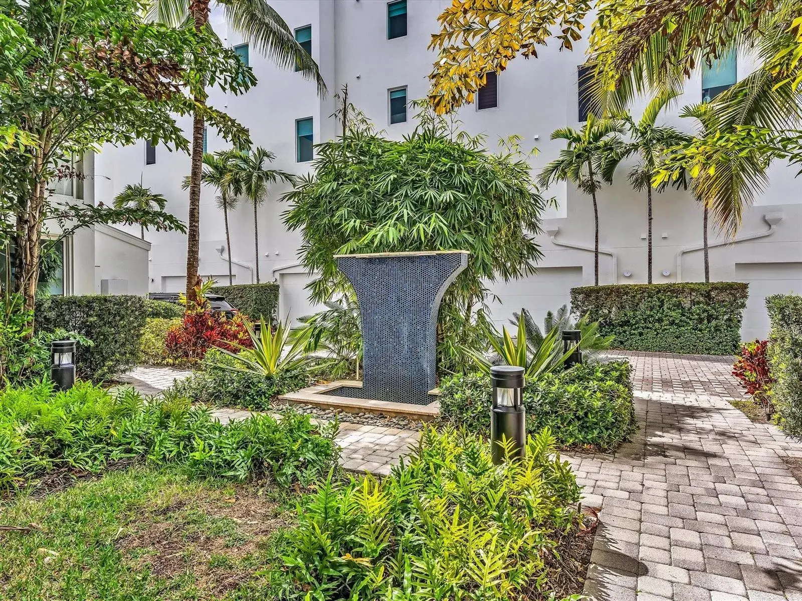 733 NE 4th Avenue # 733, Fort Lauderdale FL 33304