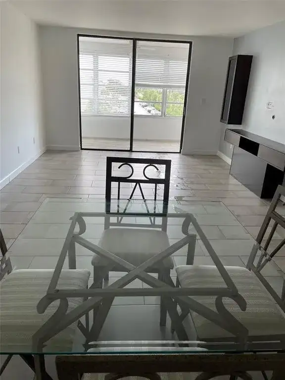 2850 Somerset Drive # 404l, Lauderdale Lakes FL 33311 photo 5