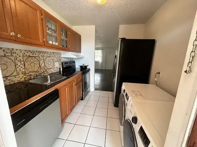 850 E Commercial Boulevard # 225c, Oakland Park FL 33334