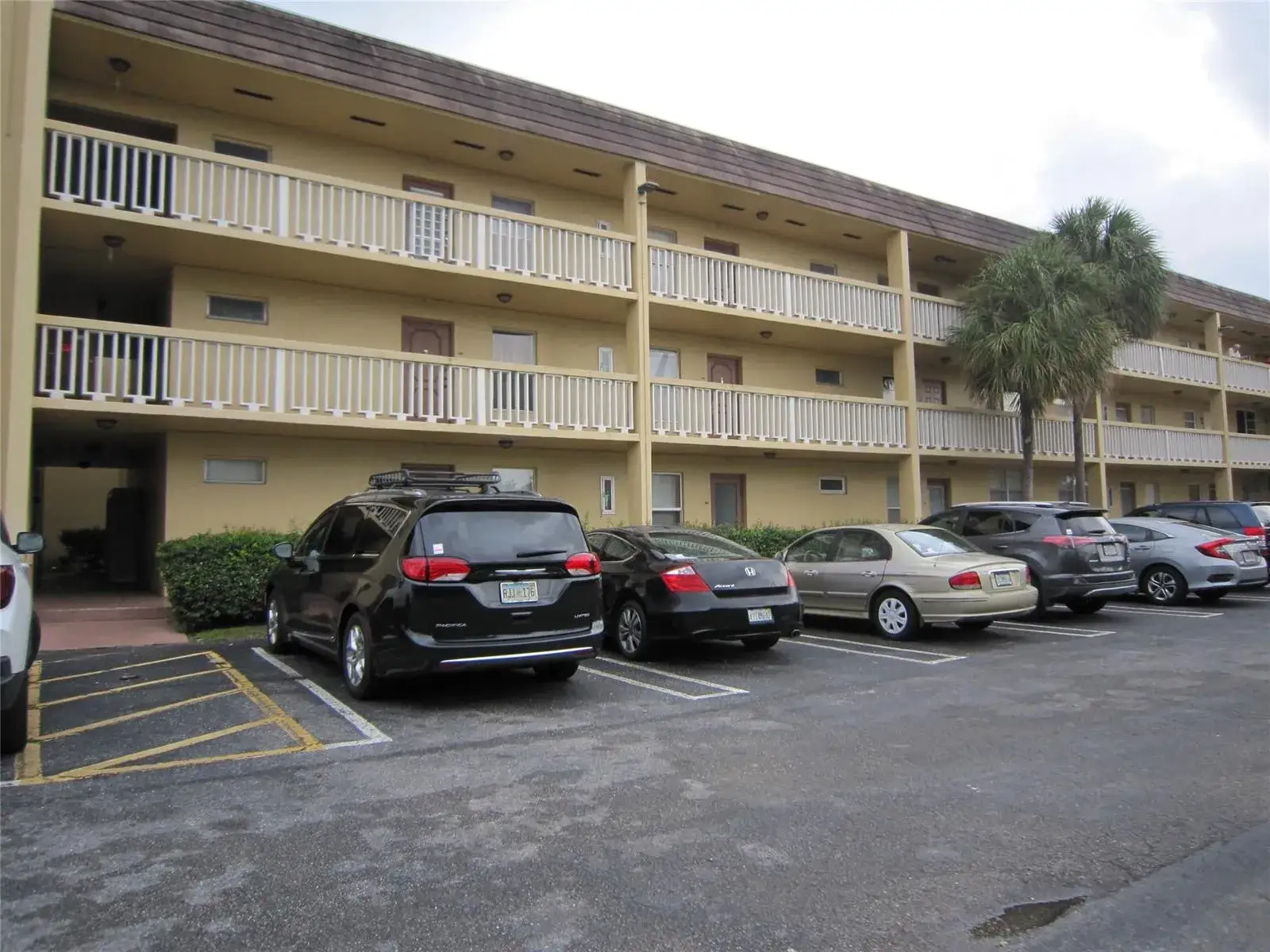 6150 NW 62nd Street # 107, Fort Lauderdale FL 33319