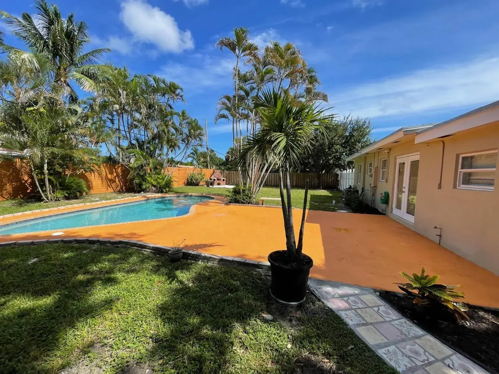 1809 NW 13th Court, Fort Lauderdale FL 33311