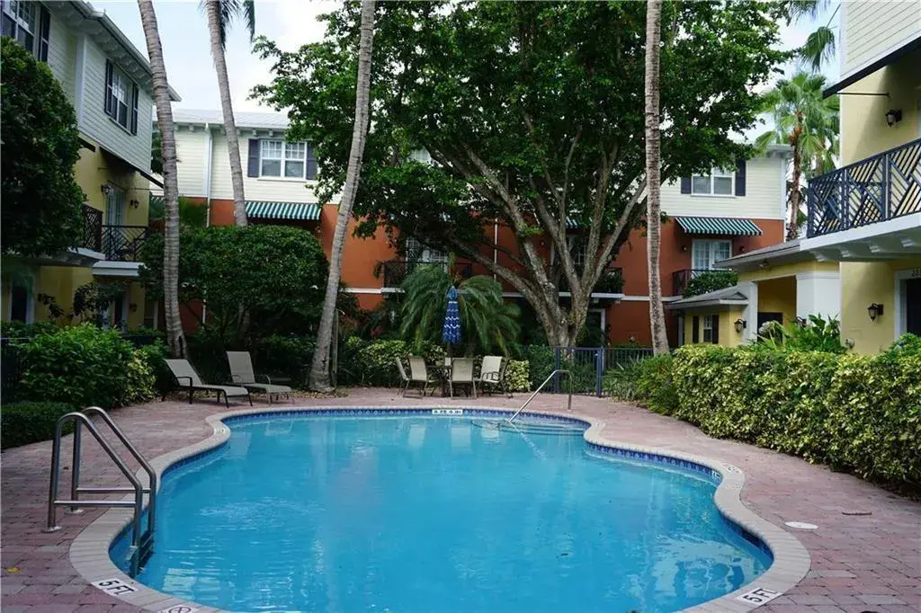 2299 NE 9th Avenue # 2299, Wilton Manors FL 33305