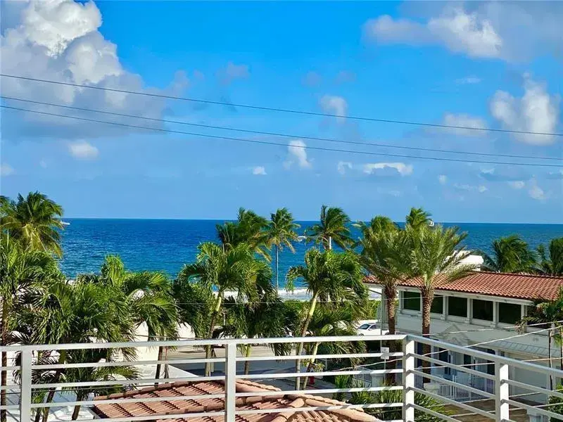 3325 NE 18th, Fort Lauderdale FL 33305
