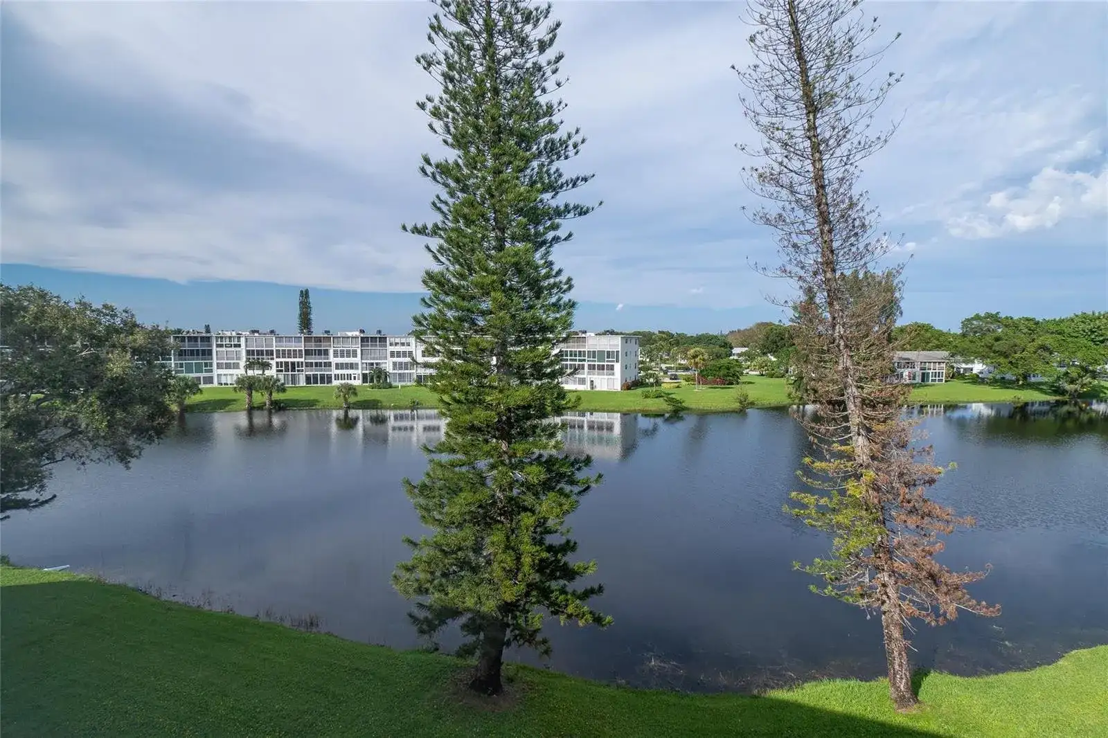 4035 Cambridge B # 4035, Deerfield Beach FL 33442 photo 2