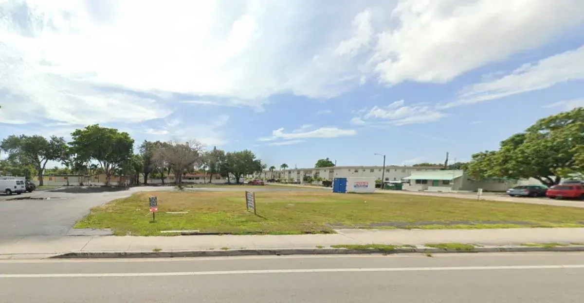 1401 N Federal Highway, Hollywood FL 33020