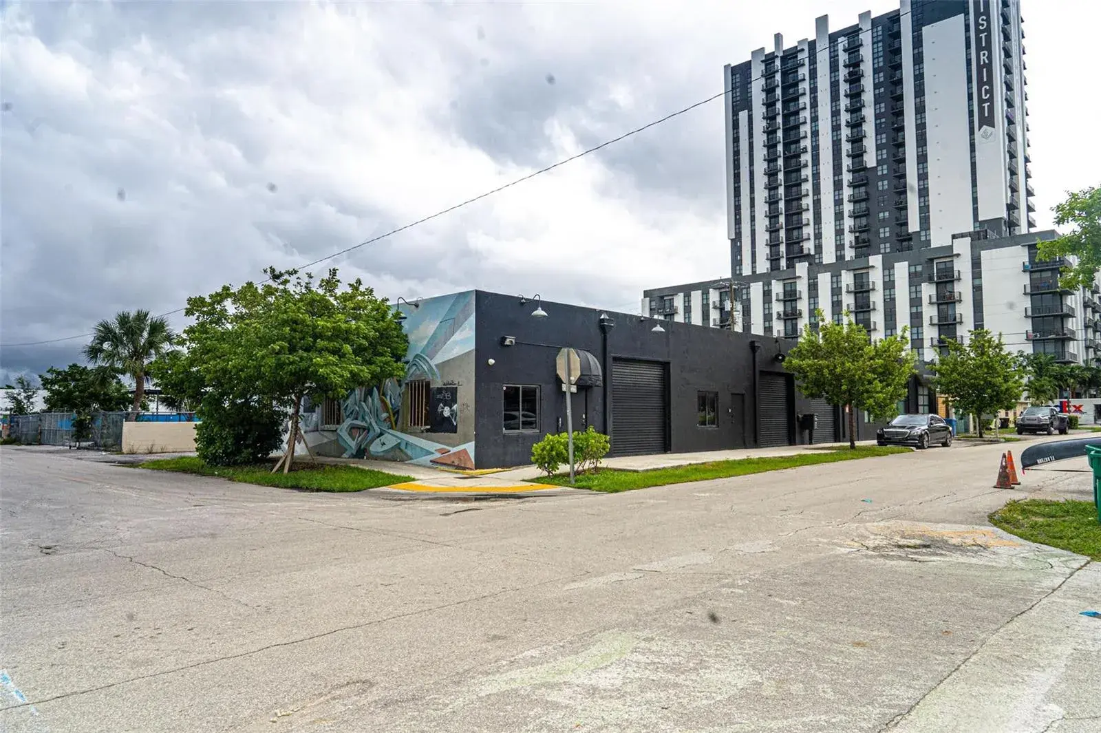 401 NE 8th Street, Fort Lauderdale FL 33304