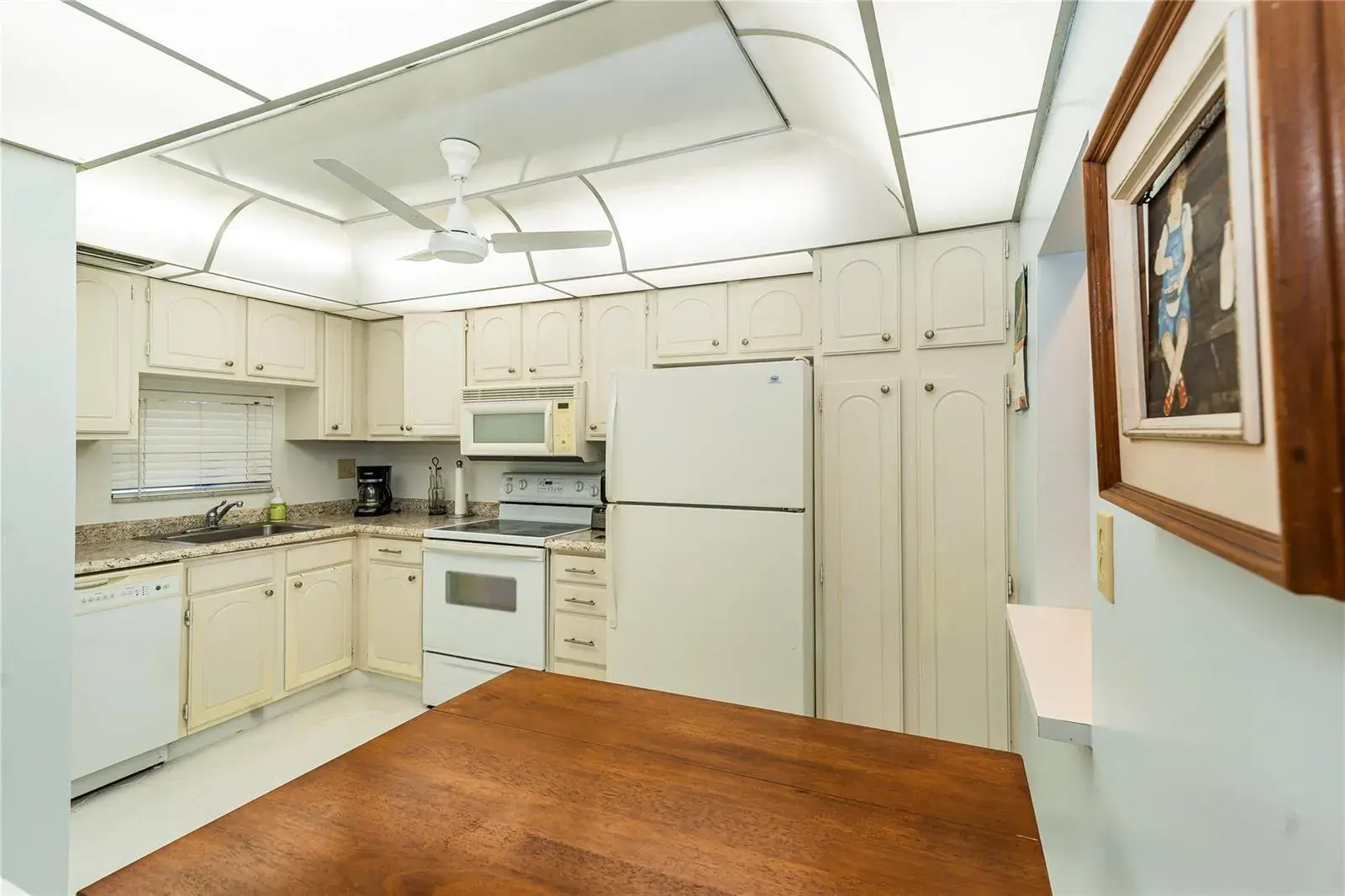 9611 N Hollybrook Lake Drive # 107, Pembroke Pines FL 33025