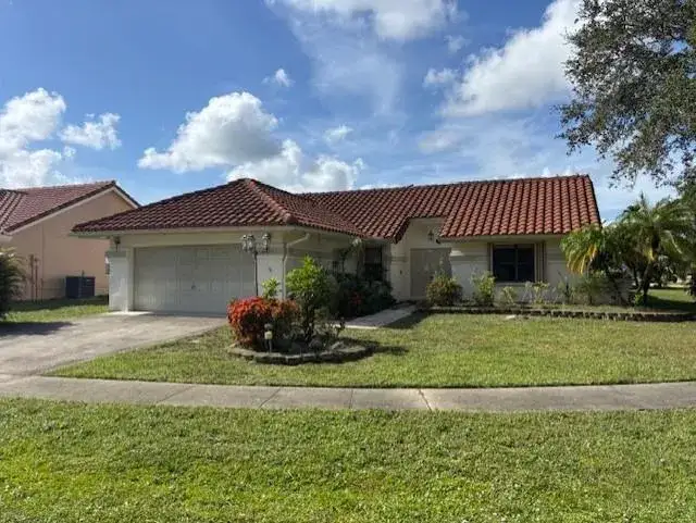 9332 Laurel Green Drive, Boynton Beach FL 33437