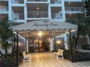 2661 S Course Drive # 703, Pompano Beach FL 33069