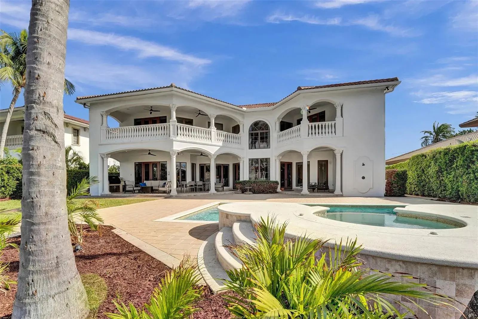 642 Palm Drive, Hallandale Beach FL 33009