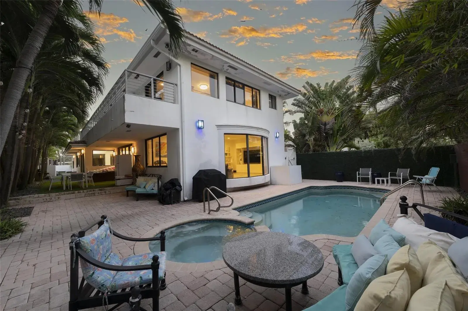 2301 N Atlantic Boulevard, Fort Lauderdale FL 33305