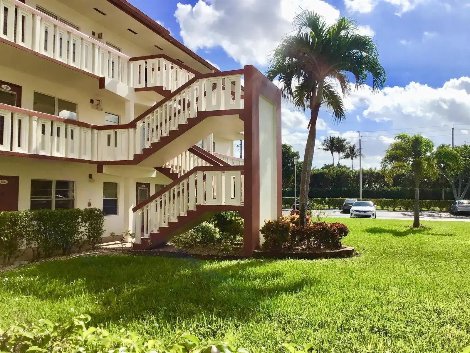 308 Brighton H # 308, Boca Raton FL 33434 photo 2