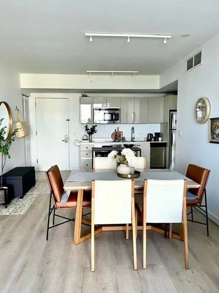 2602 E Hallandale Beach Boulevard # R1010, Hallandale Beach FL 33009
