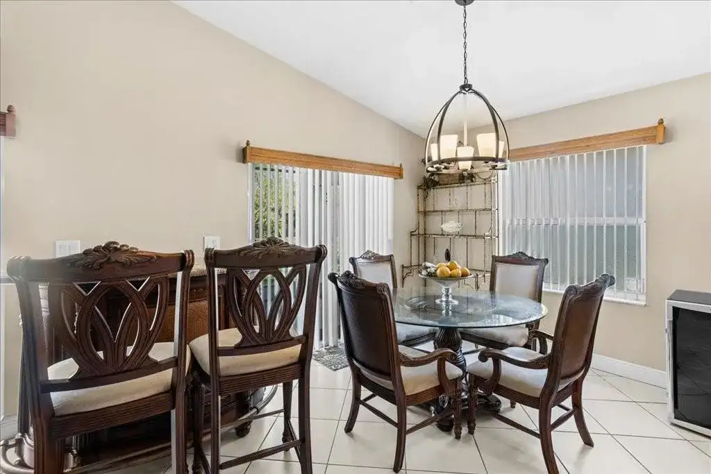 6358 Westchester Club Drive, Boynton Beach FL 33437 photo 3