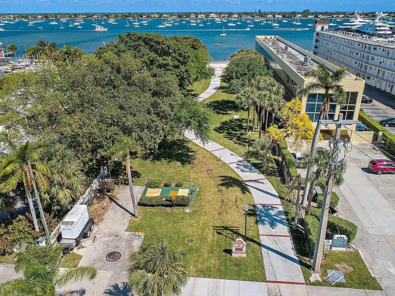 400 45th Street, West Palm Beach FL 33407