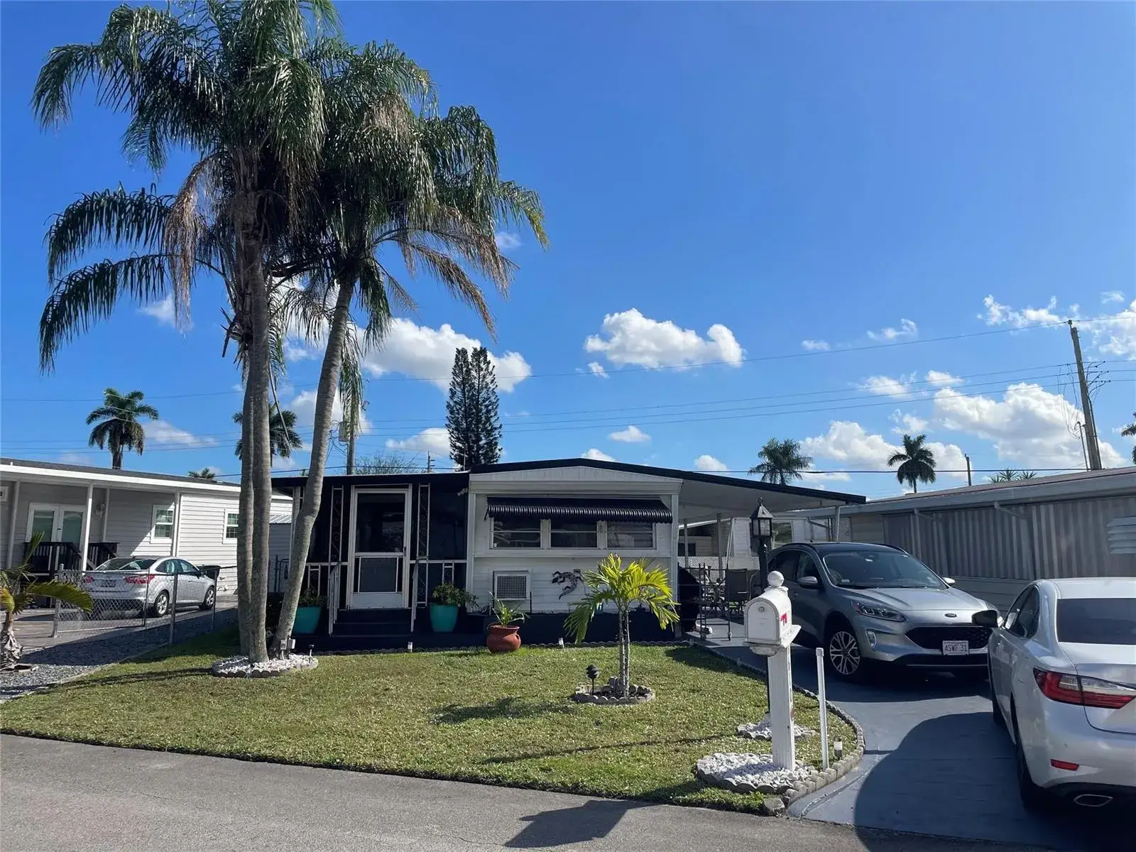 8610 SW 18th Court, Davie FL 33324